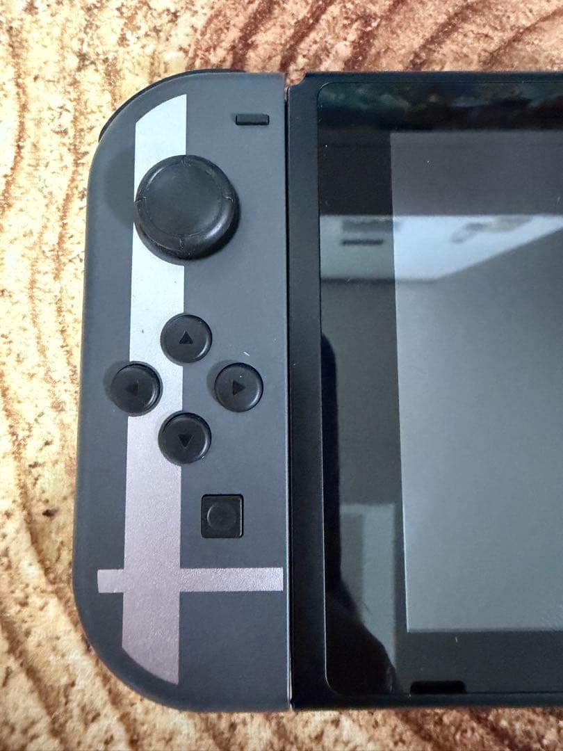 Nintendo Switch ニンテンドースイッチ本体　スマブラ