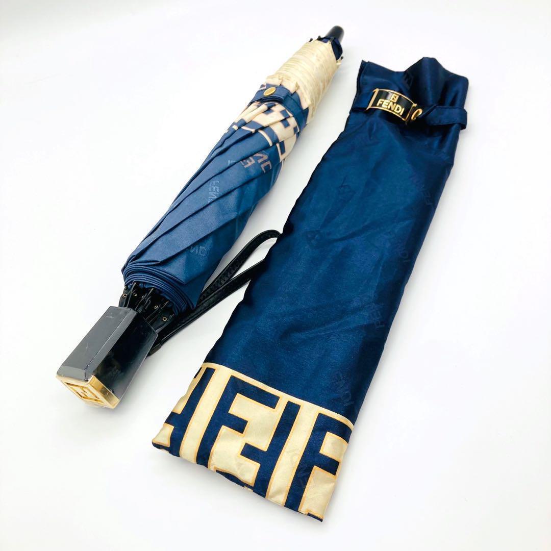 ✨高級感✨ FENDI フェンディ 折り畳み傘 ズッカ柄 ネイビー 雨具
