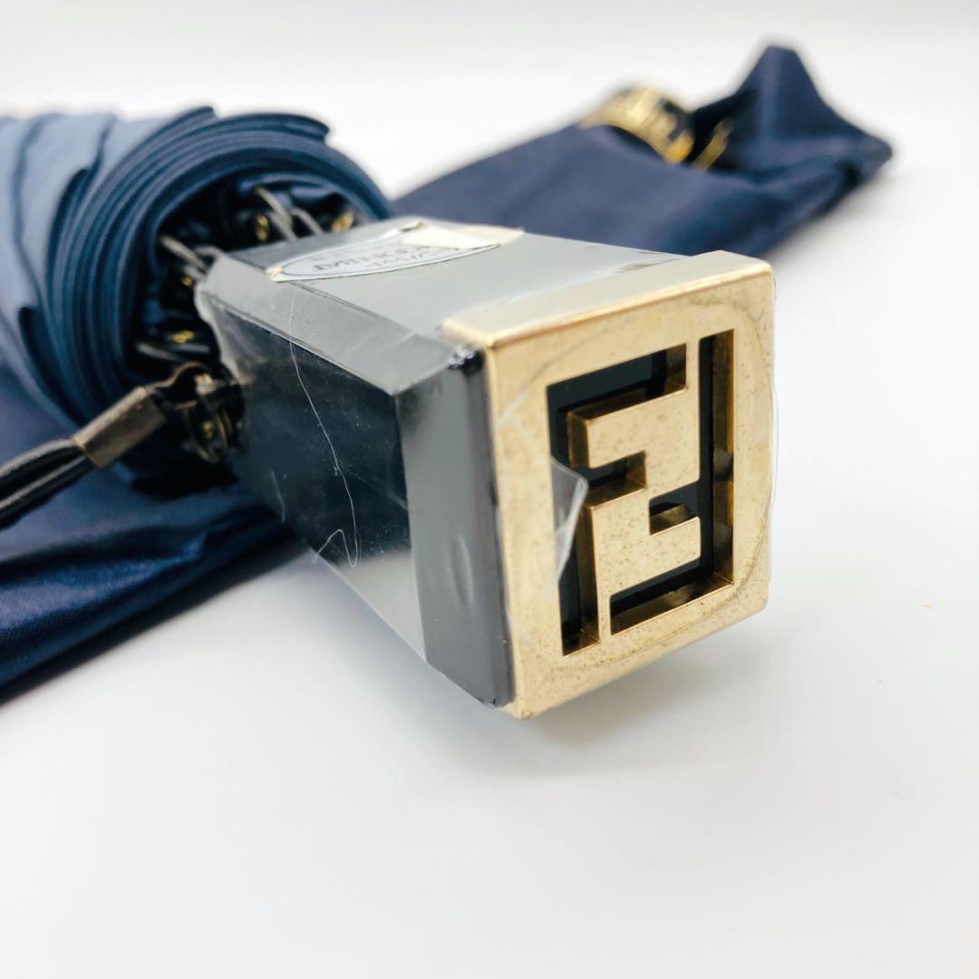 ✨高級感✨ FENDI フェンディ 折り畳み傘 ズッカ柄 ネイビー 雨具