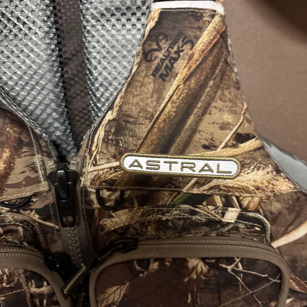 アストラル ボヤンシー ロニーフィッシャー PFD ライフジャケット