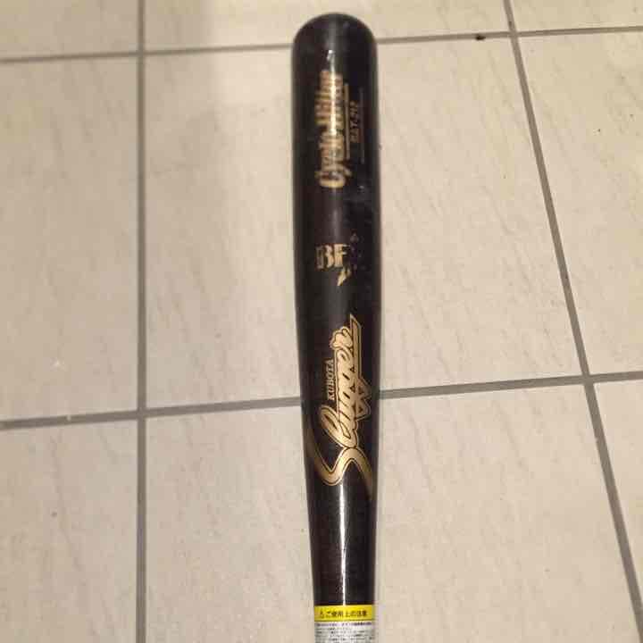 スラッガー 木製 実戦用