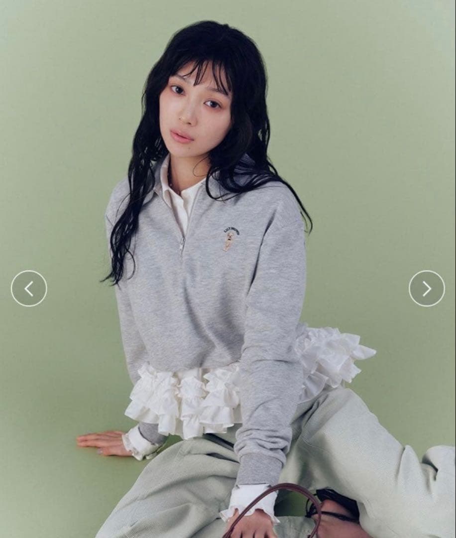 Lily Brown ホイップフリルヘムブラウス