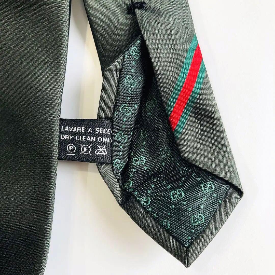GUCCI ネクタイ グリーン無地
