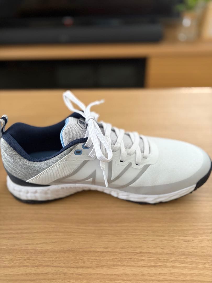 New Balance ゴルフシューズ ホワイト/ネイビー