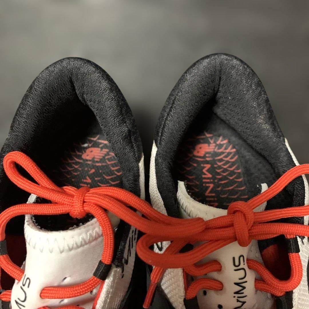 ニューバランス　ミニマス　白　トレーニングシューズ　28.5センチ