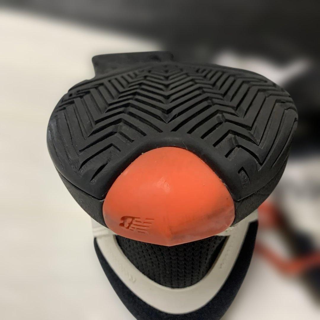 ニューバランス　ミニマス　白　トレーニングシューズ　28.5センチ