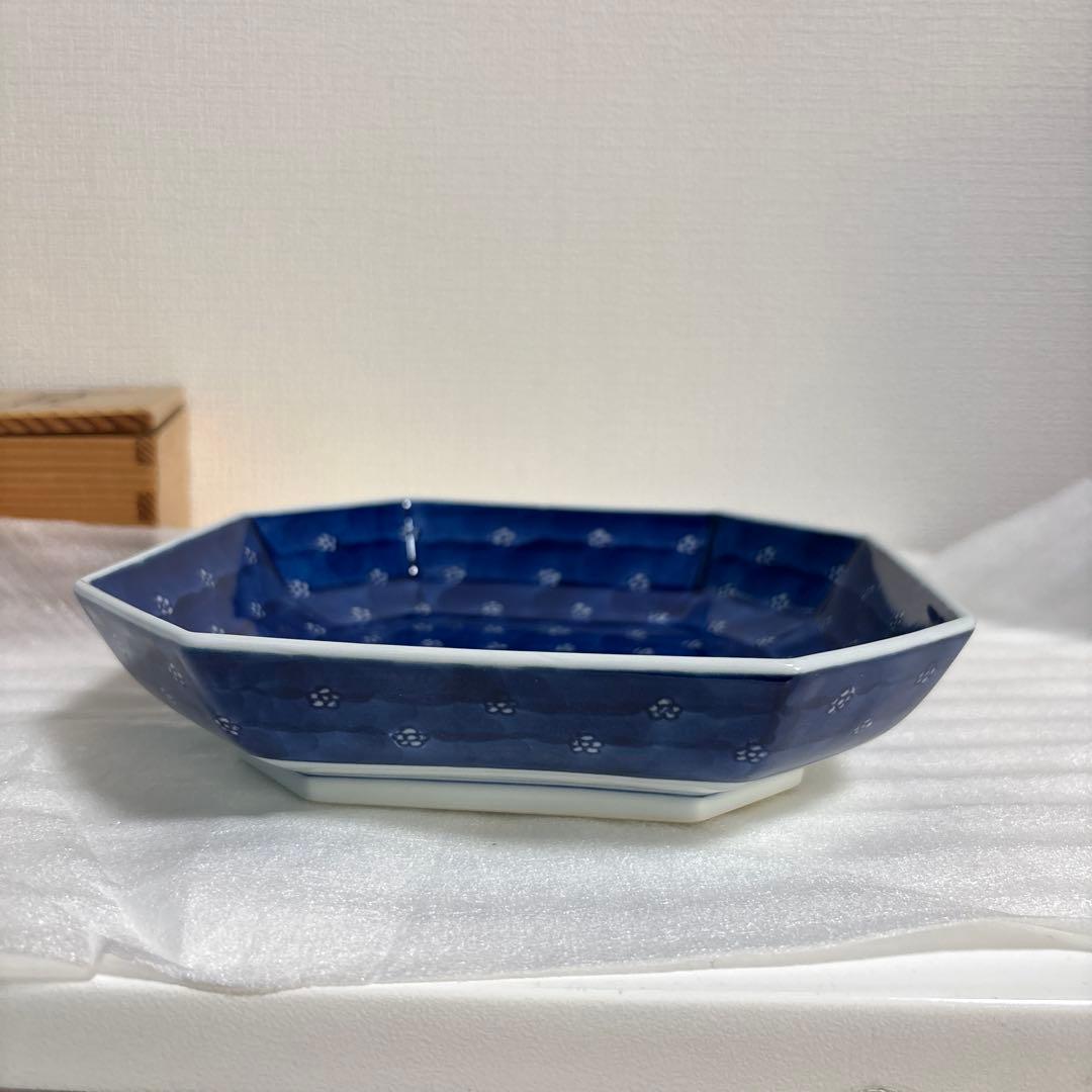 源右衛門窯　染付梅地紋　方皿　有田焼