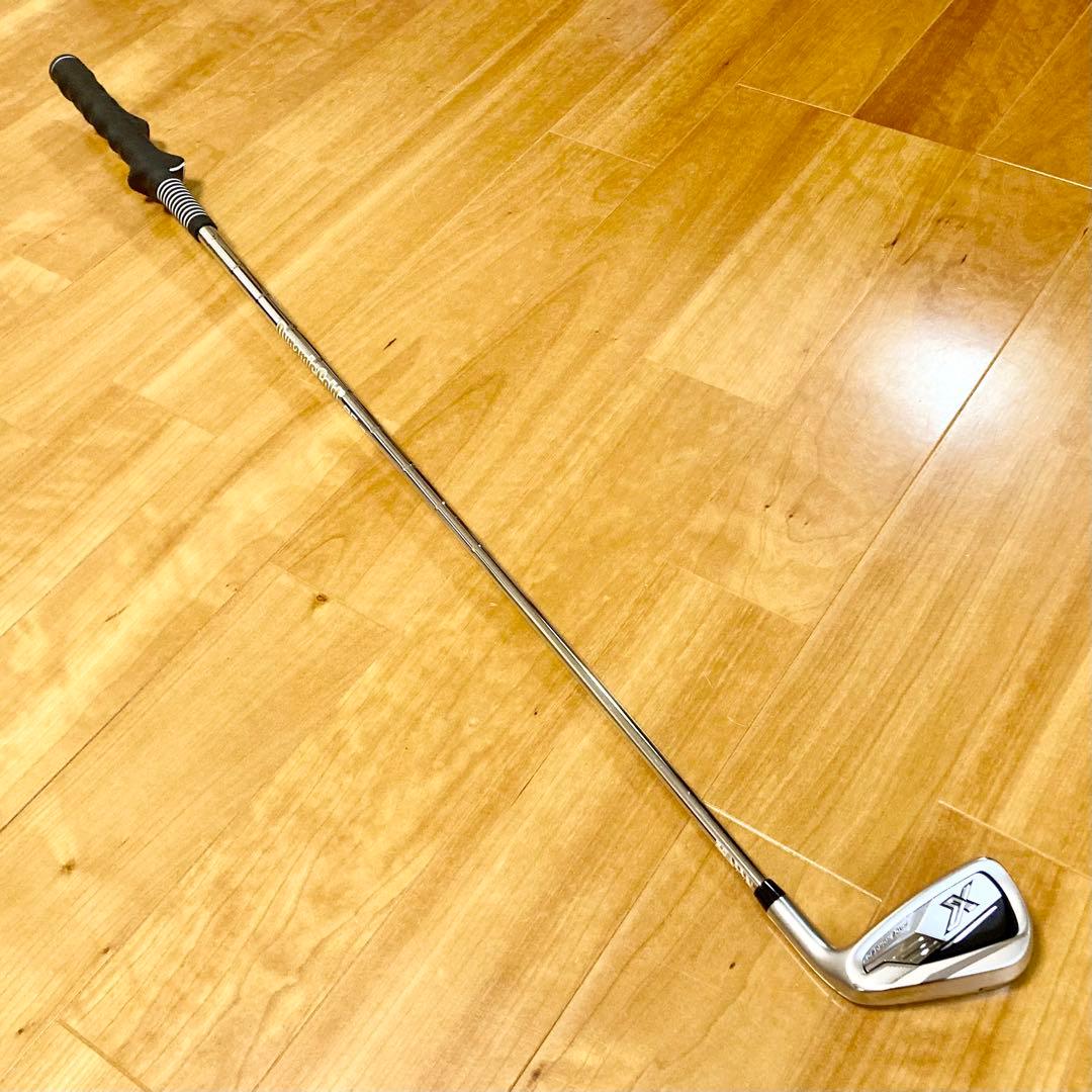 【美品】練習用アイアン モデルグリップ付き グリップトレーナー ゼクシオエックス