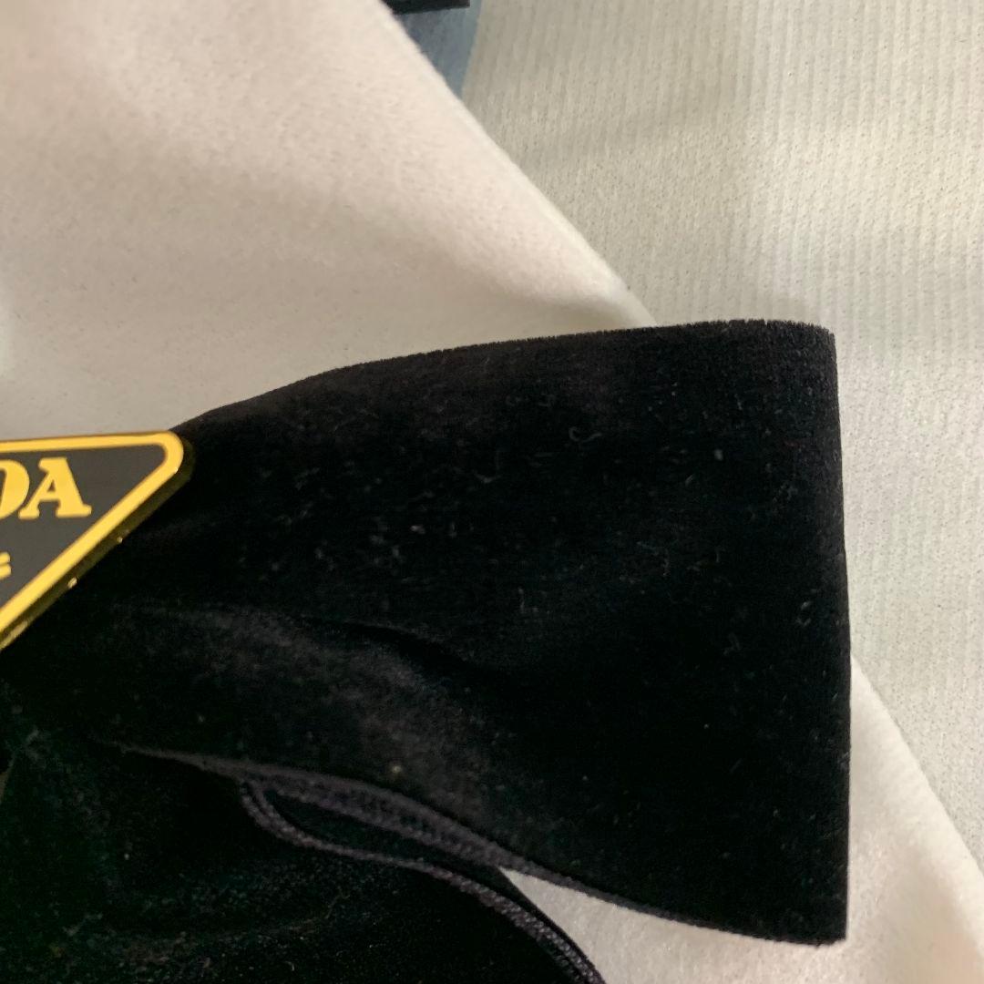 PRADA ベルベット リボン ヘアクリップ