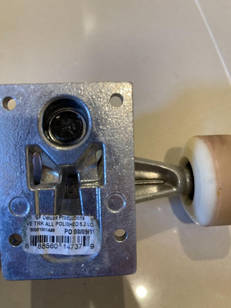 VENTURE スケボー トラック all polished 5.2 LO