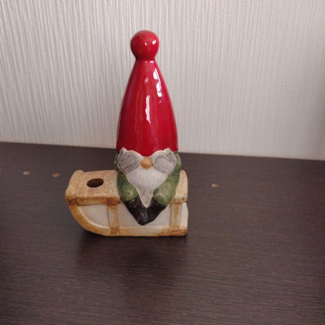 Lisa L. サンタ帽子の陶器置物　リサラーソン