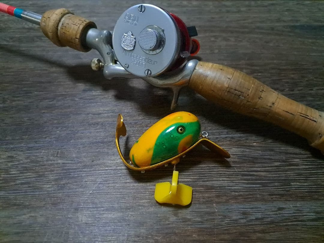 道楽　DOWLUCK 　ドウラク　クジラッチ　サイケデリックマーブル