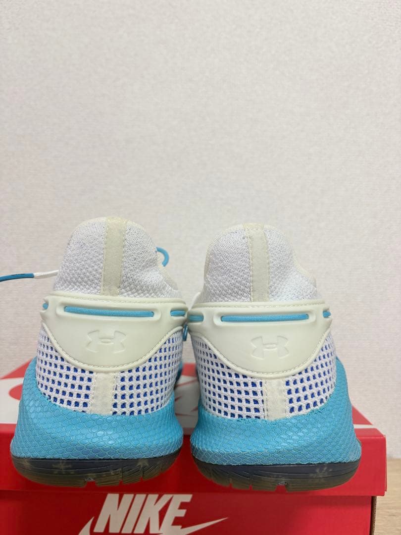 curry 6 バッシュ　カリー　アンダーアーマー　30cm