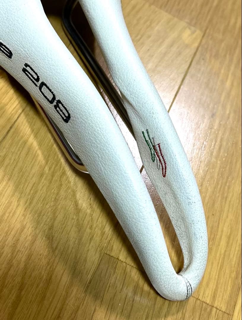 パーツ SELLE SMP LITE209