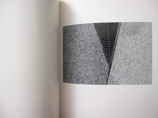 Through　末松千明　Chiaki Suematsu　直筆サイン入り