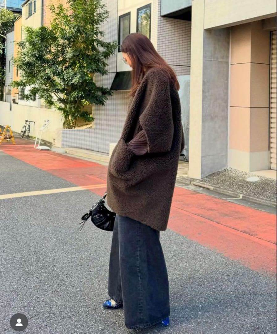 AKTE アクテ　リバーシブル　ボア　ケープ　コート