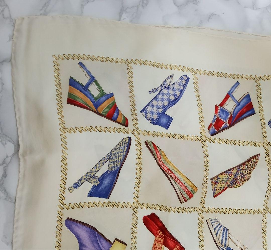 Salvatore Ferragamo 靴柄スカーフ