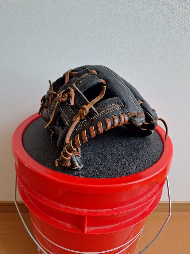 ディークエスト　硬式内野用グローブ