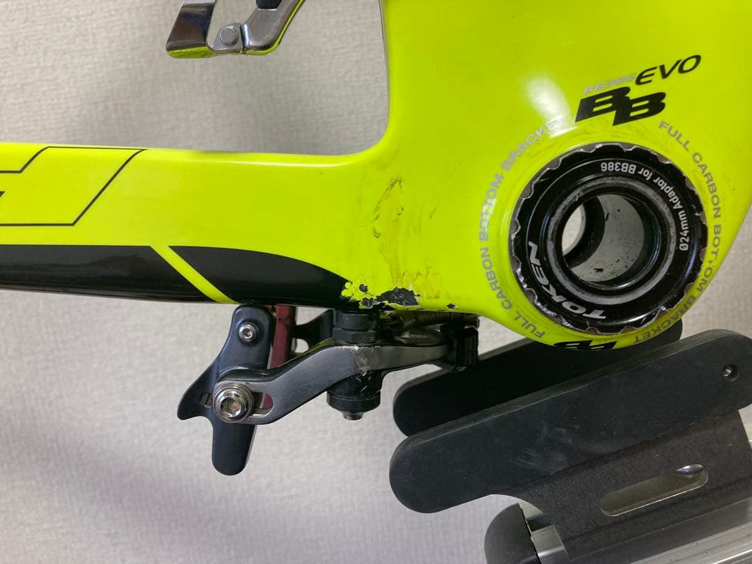 BH G6 PRO 2016SM カーボン フレームセット ブレーキ付属