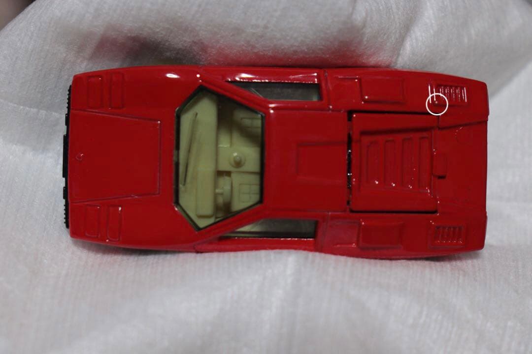 日本製　トミカ　外国車シリーズ　ランボルギーニ　カウンタック　LP400 F37