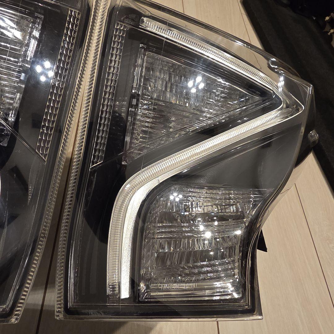 50 プリウス　前期　純正　加工　テールランプ