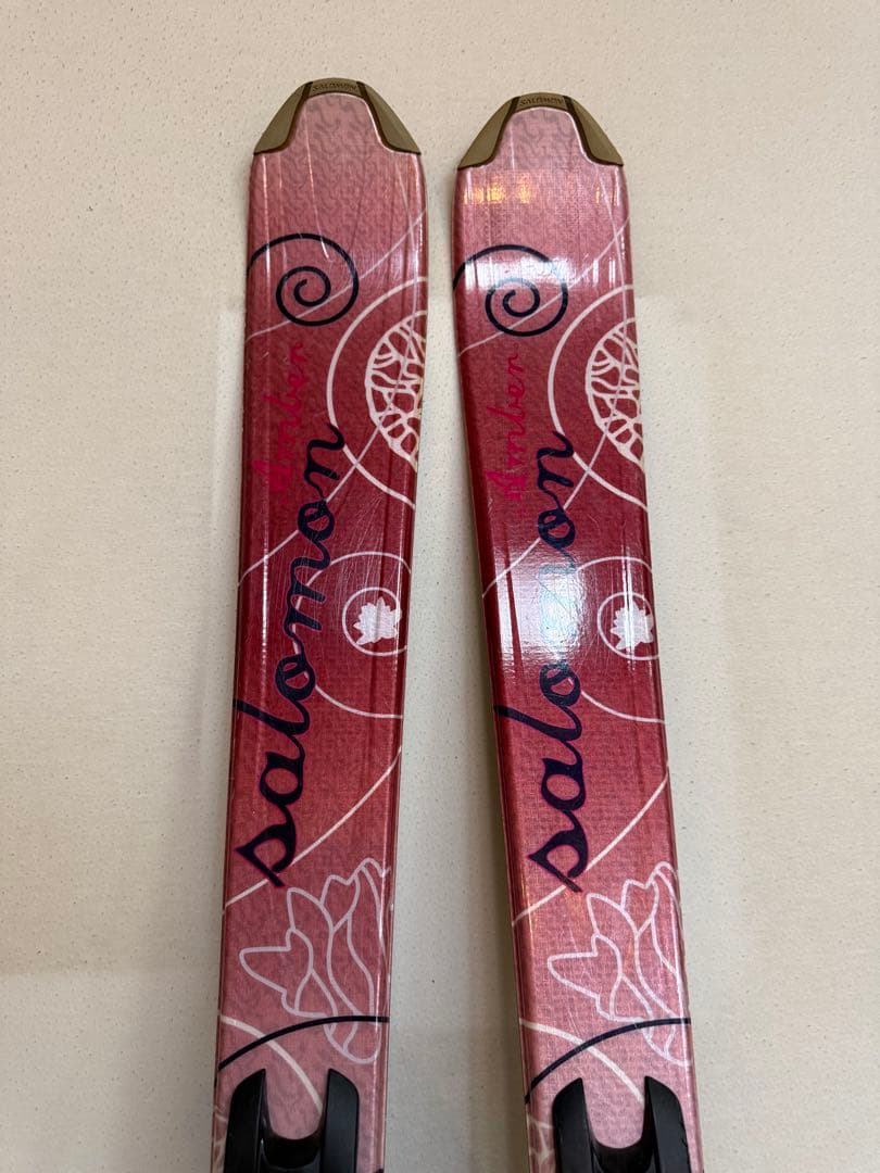 レディースSalomon スキー 146cm ピンクデザイン