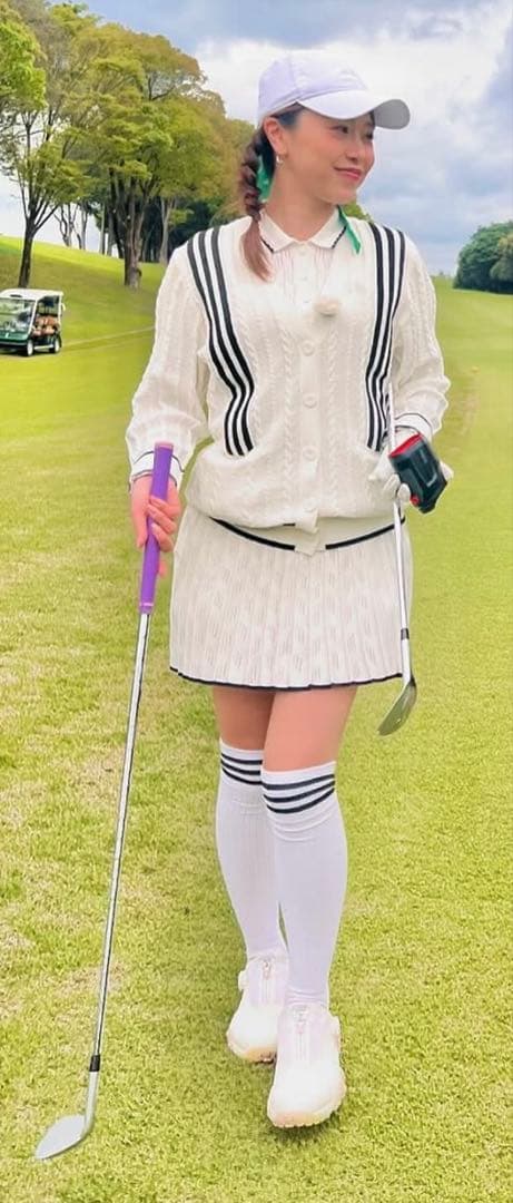 新品adidasゴルフ　パフスリーブニット　プリーツスカート　春夏セットアップ