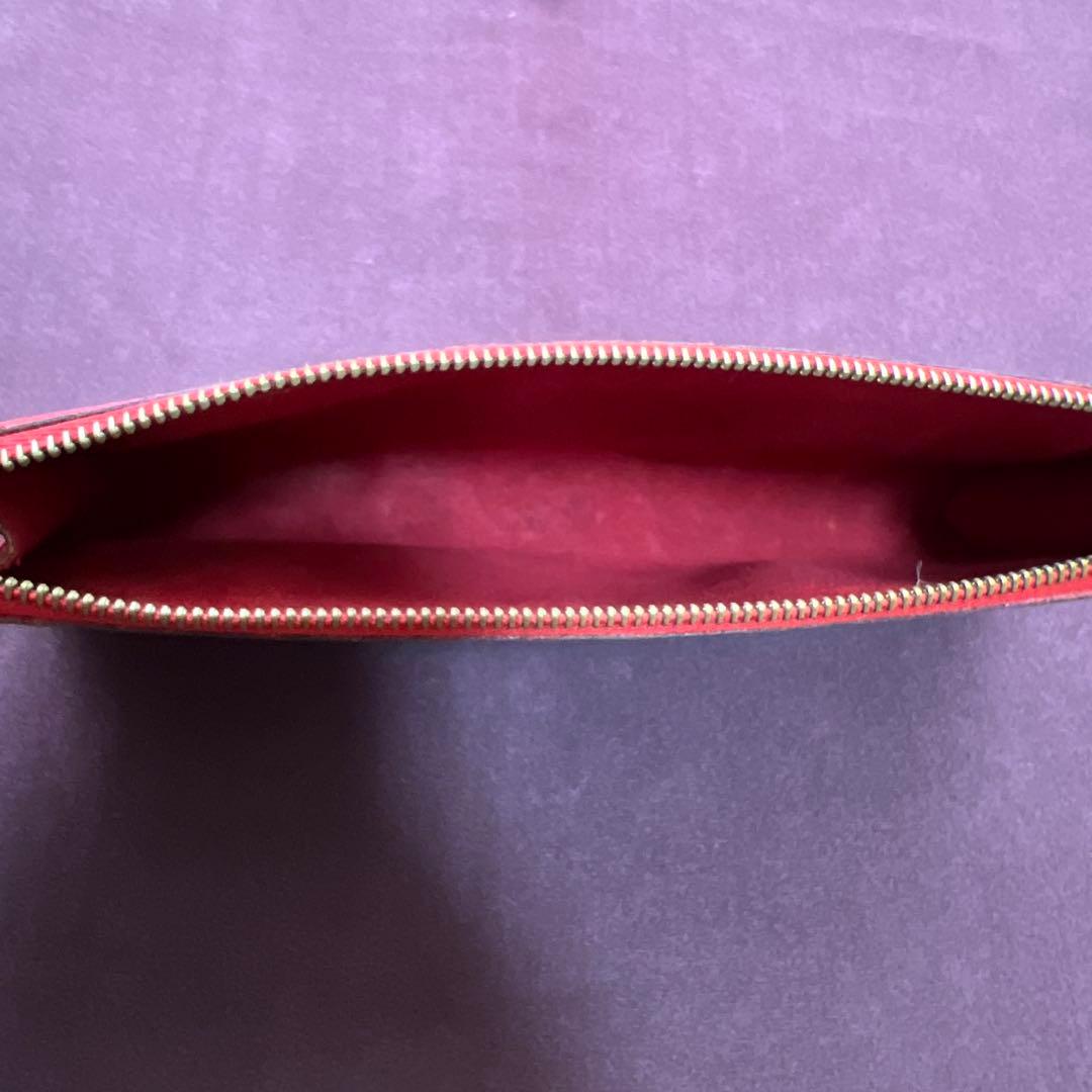 ルイヴィトン　エピ　アクセソワール　ポシェット　赤