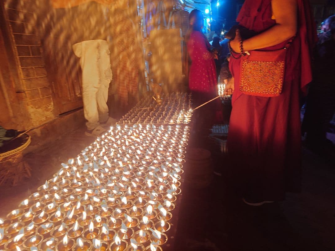 【本日限定価】格本物のシンギングボウルが欲しい方に　薄型　チベット　密教