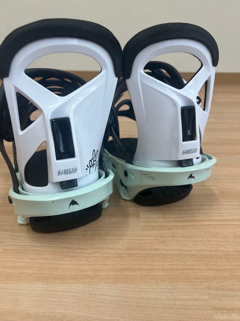 スノーボードビンディング ブラック/ミント
