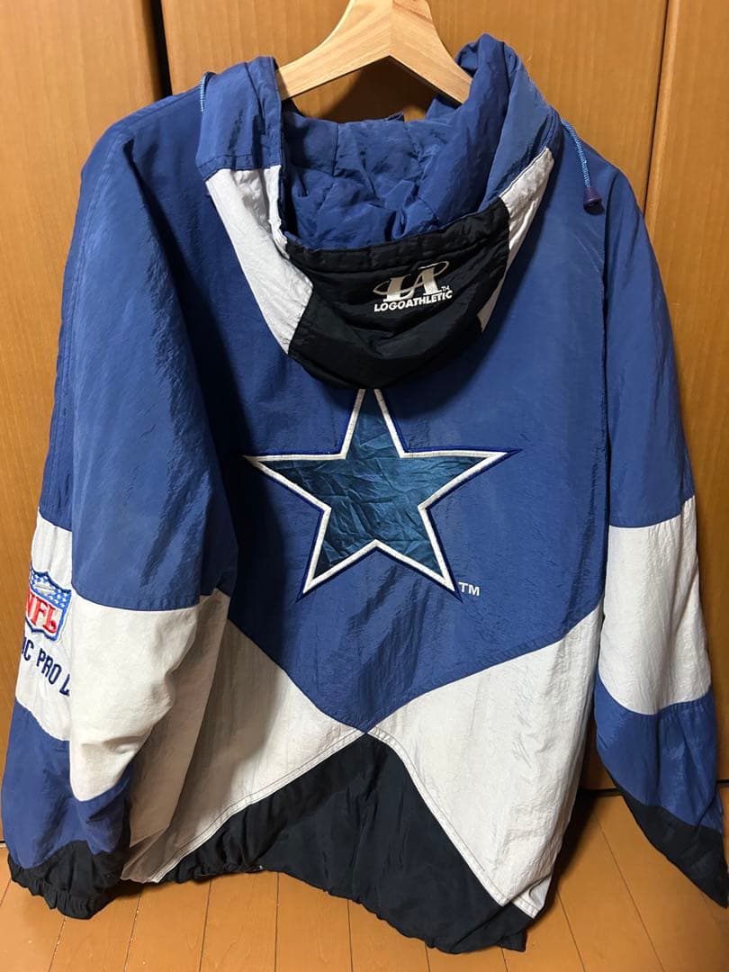 ダラスカウボーイズ フード付きジャケット