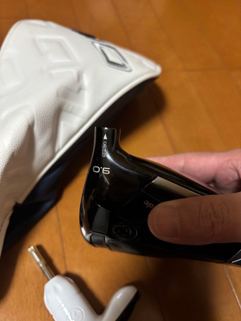TaylorMade Qi10 ドライバー 9度　ヘッドのみカバーあり