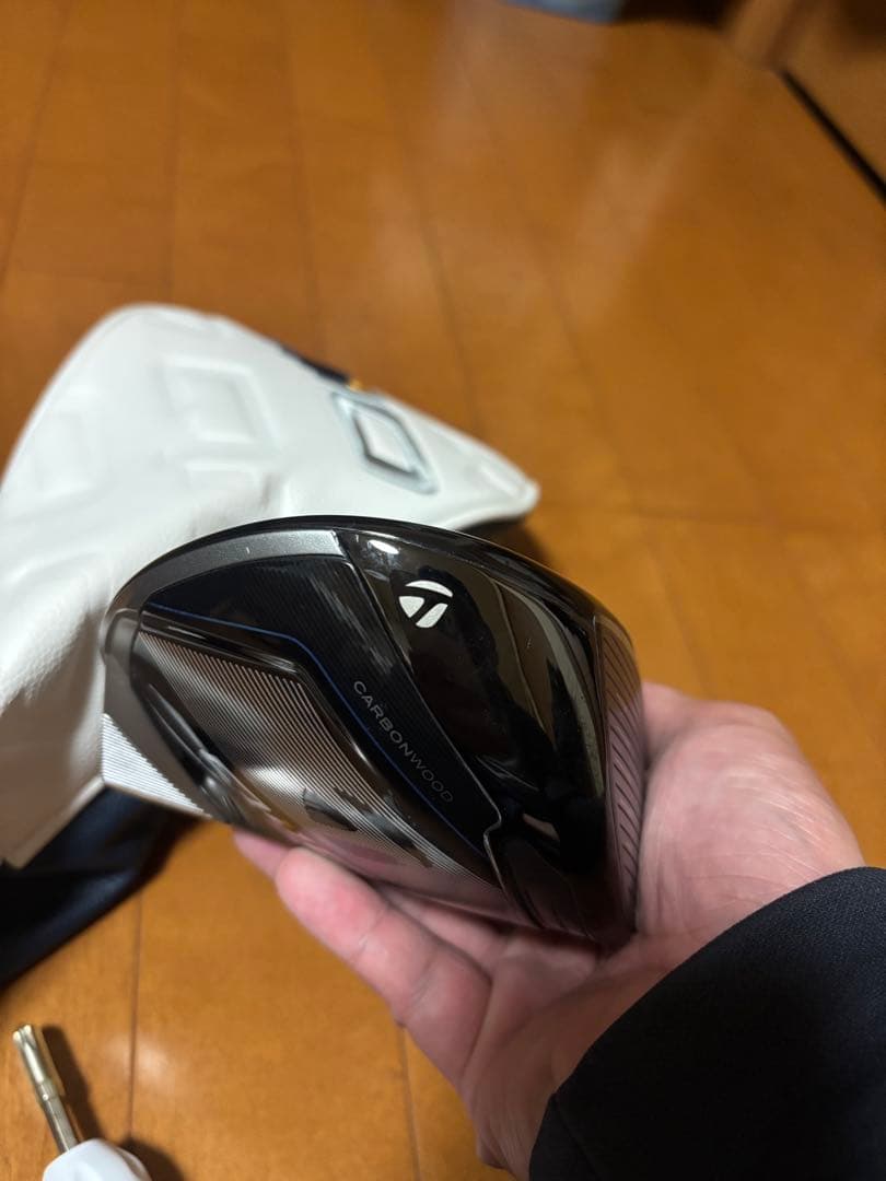 TaylorMade Qi10 ドライバー 9度　ヘッドのみカバーあり