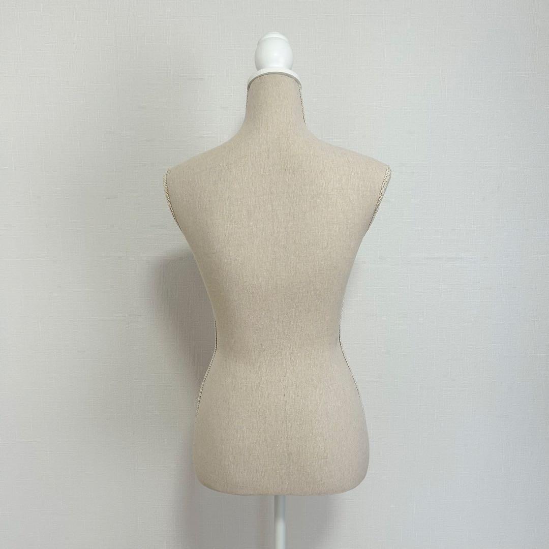 ●トルソー マネキン 木製脚 9号サイズ 女性 猫足 レディース