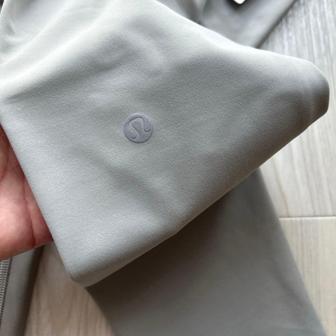 新品★ルルレモン ワンダートレイン レギンス サイズ8