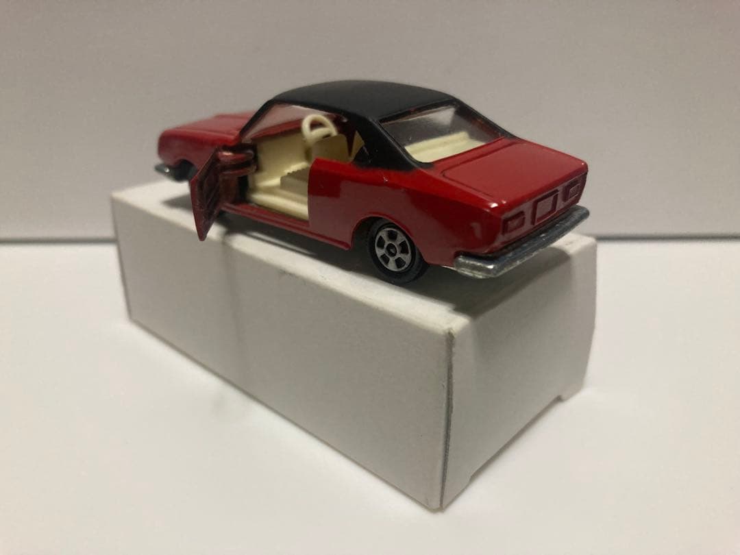 トミカ　日本製　コロナマークII 1900 1Aホイール