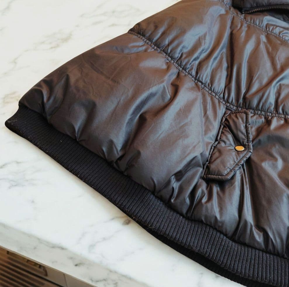 スコットクラブ/ダウン風ポンチョ ケープコート 中綿入 ブラック