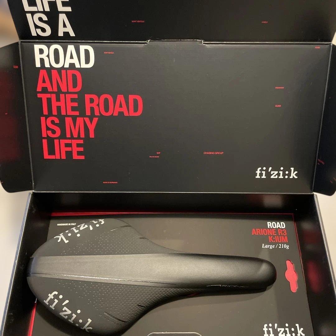 フィジークArione R3 largeブラック サドル