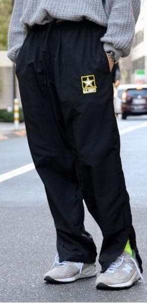 【実物】米軍 USArmy APFU ナイロントレーニングパンツ (M/S)