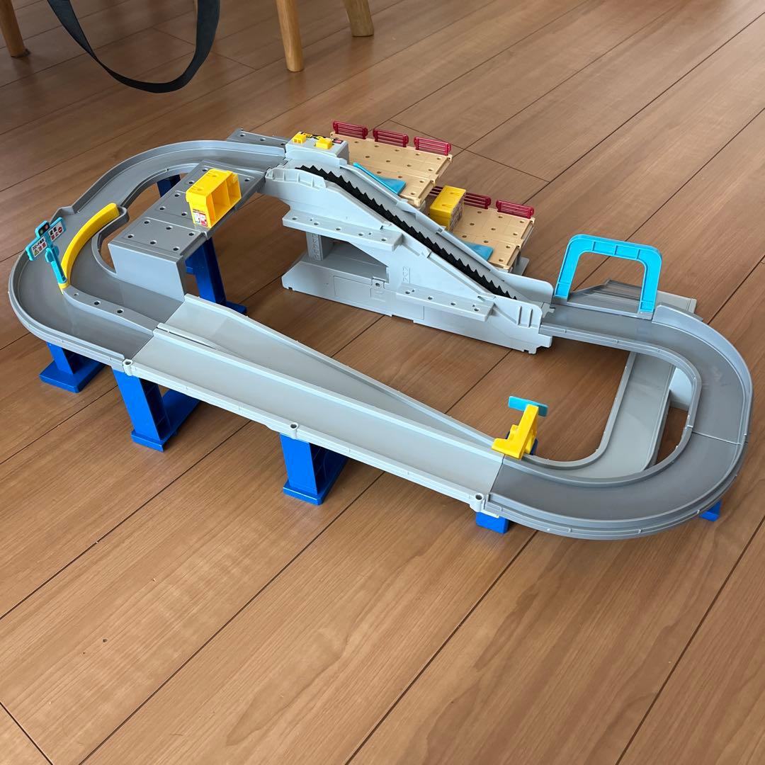 トミカビル　やまのぼりドライブ　アクション高速どうろ　コース　3セットまとめ売り