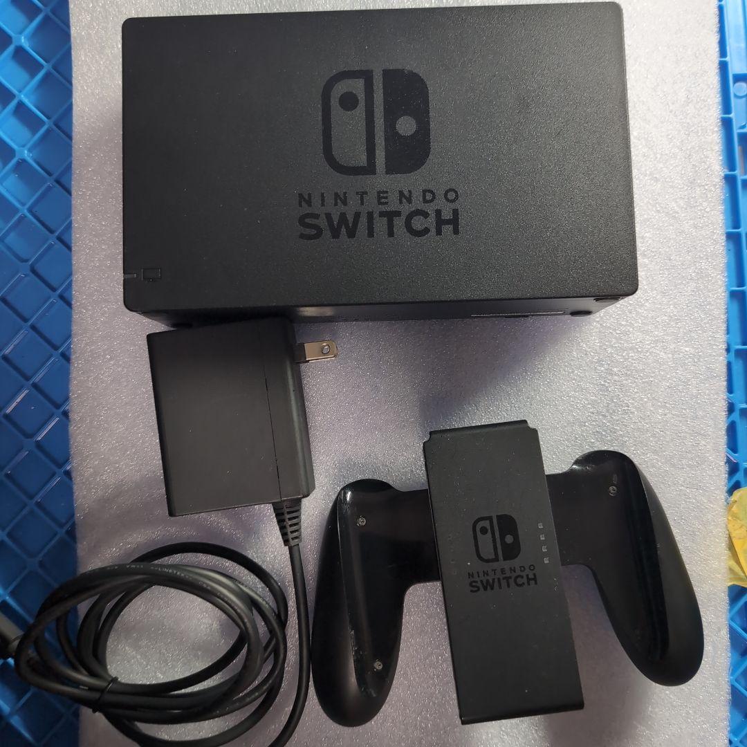 2021年式　Nintendo Switch ネオンブルー/ネオンレッド 本体