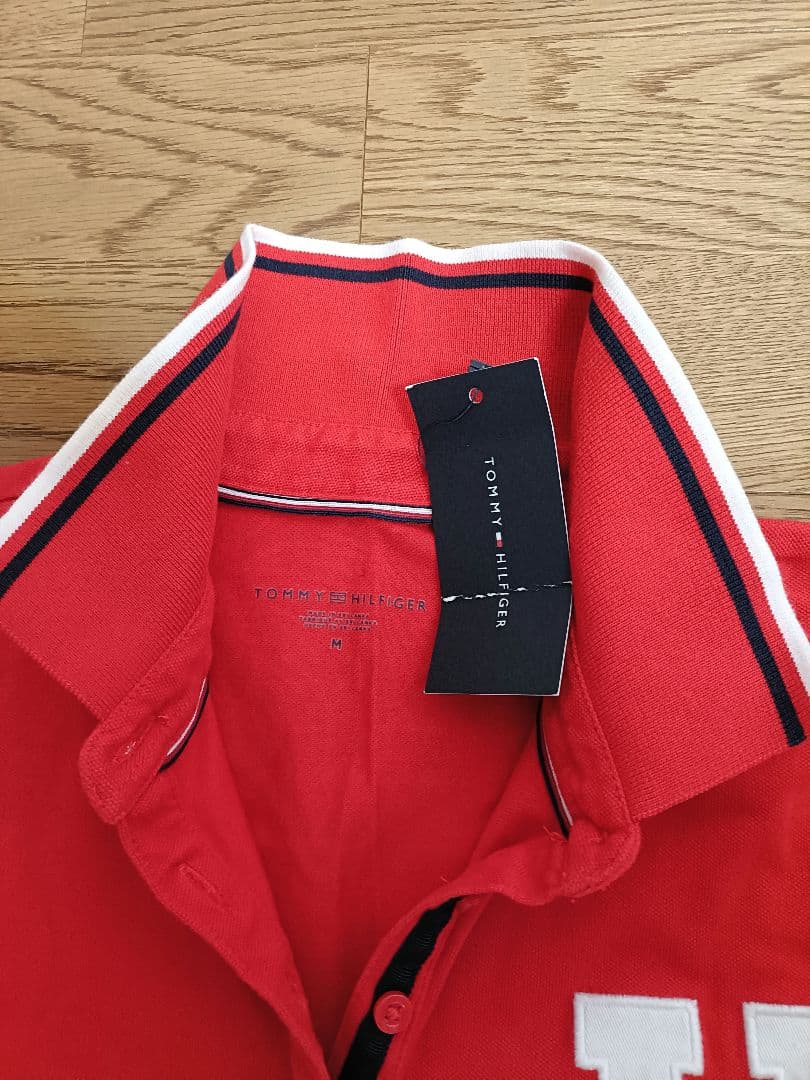 【値下げしました】新品タグ付き トミーヒルガー レディースポロシャツ レッド M