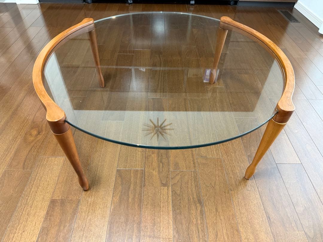 porada GIOTTO ガラステーブル