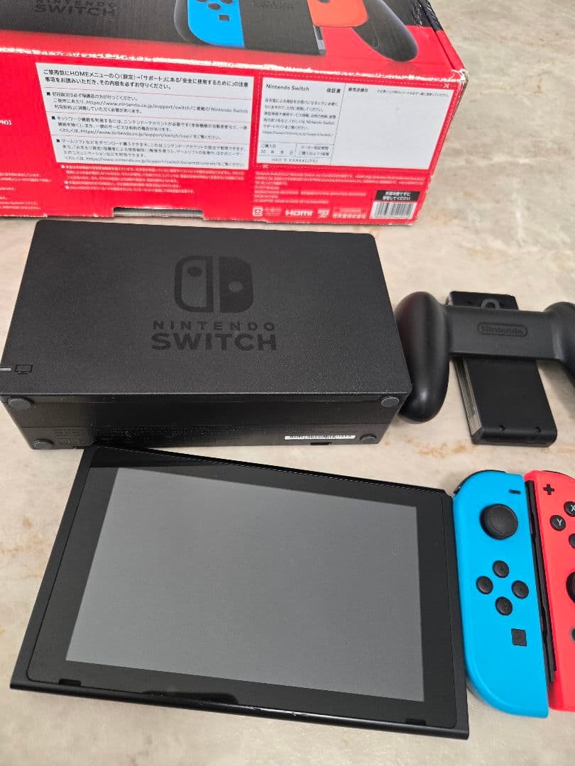 Nintend Switch本体 欠品無しソフト付き