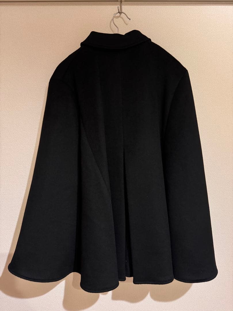 匿名配送 ウールゴールドボタン2WAYケープコート ポンチョ Freeサイズ 黒