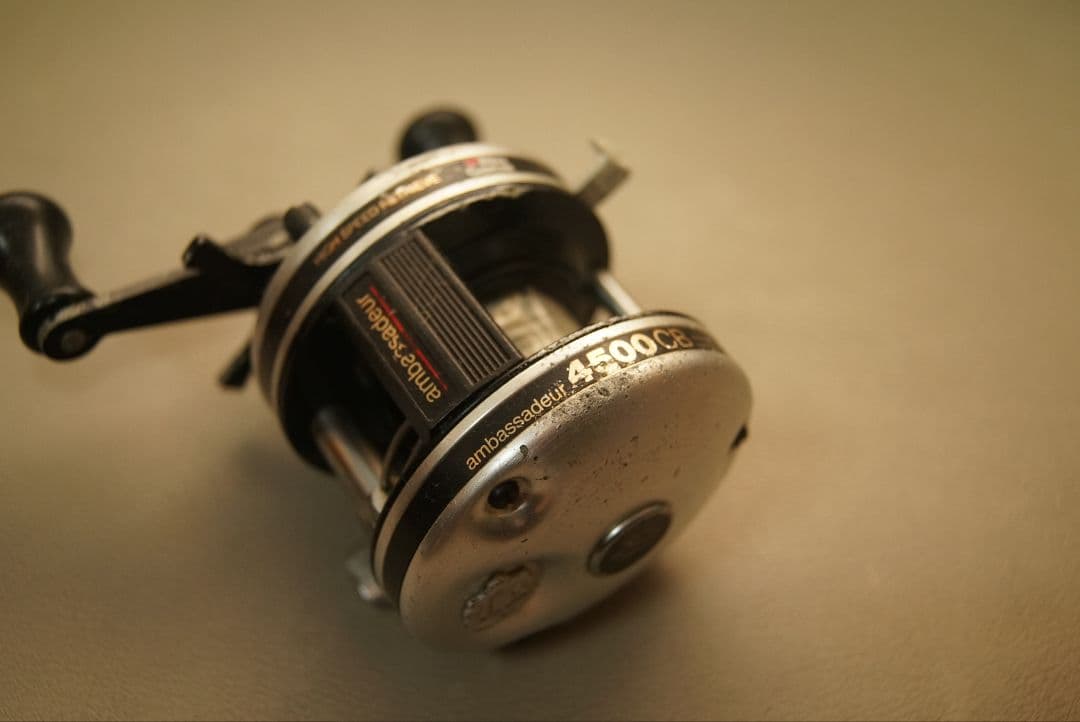 abu ambassadeur 4500CB　オールドベイトリール