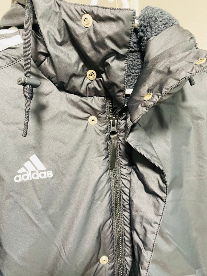 【最終値下げ】新品　adidasアディダス ベンチコート　ボア　黒　L