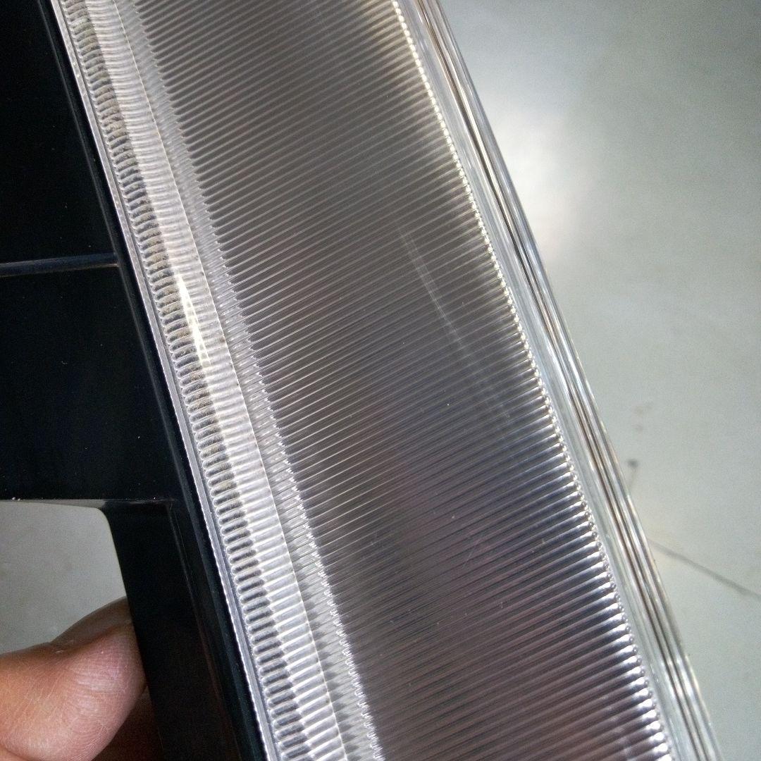 ムーヴ テールランプ　LA100S　 全クリア黄ばみ無し　LED