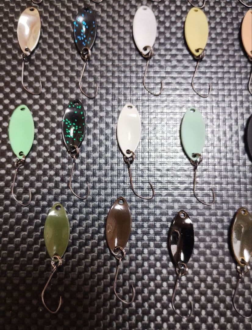 ヴァルケイン サーヴァントスピア０.7ｇスプーン ２３個セット