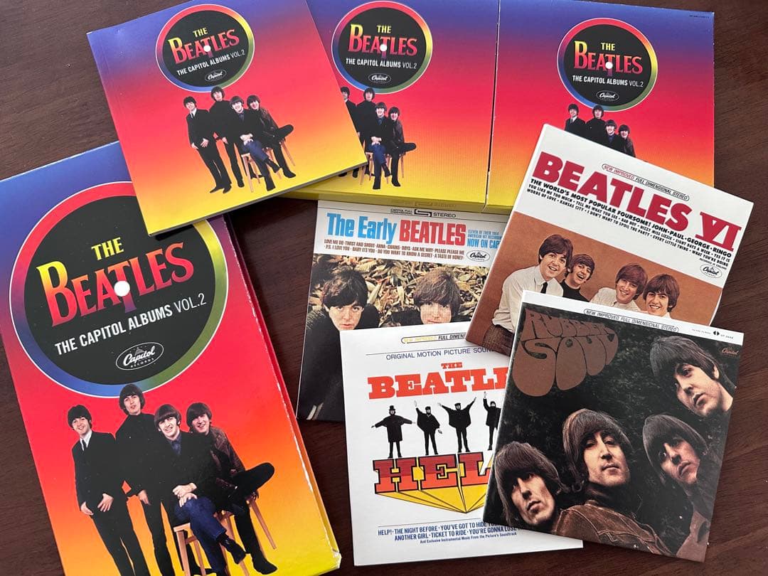 洋楽 THE BEATLES CAPITOL ALBUMS VOL.1 & 2